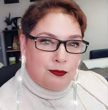 Heute ist meteorologischer Frühlingsanfang 🌷☀️ 🌱 Der perfekte Tag für  diese Nachricht: Es geht endlich wieder „Ab ins Beet“ 🌱😍 16 frische  Folgen warten auf euch… #abinsbeet Die neue Staffel „Ab ins