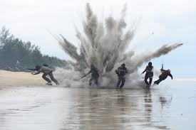 Special forces from malaysia and indonesia are tasked with handling the incident but their mission fails. Review Filem Polis Evo 2