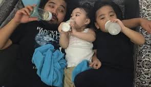 Adapun rangkaian nama bayi lelaki dibawah ini diambil dan dipadukan dari berbagai bahasa seperti bahasa ibrani, bahasa latin dan bahasa sansekerta serta beberapa istilah yang dikutip dari dalam alkitab dan sejarah umat kristen. Ozlyn Archives Mynewshub