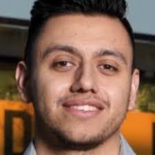 Logan Davidson's Instagram, Twitter & Facebook