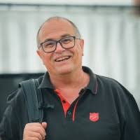 100+ "Tom Widmer" profiles