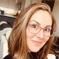 Vicki Crouse's Instagram, Twitter & Facebook