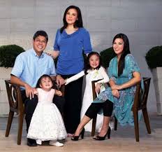 She has starred in 53 films, 10 television shows, recorded 40 albums and worked as a celebrity endorser for many products. Tagged Sharon Cuneta And Kiko Pangilinan Famousfix