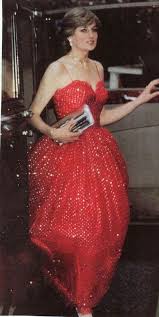 Princess diana arrived in a sparkly red dress at the royal opera house in covent garden to watch the ballet. This Is Such A Stunning Picture Of Our Young Princess Red Really Suits Her Giving A Glorious Glow To H Princess Diana Fashion Princess Diana Family Lady Diana