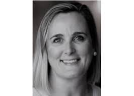 Hilary Rowe's Instagram, Twitter & Facebook