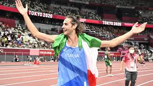 Gianmarco tamberi his coach is the father marco tamberi that was indoor italian record holder in 1983 with the measure of 2.28mts. Uzzgb9m41ws Im