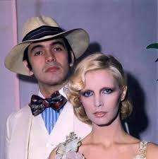 Figlia della buona borghesia veneziana, cresce in un simbolo incontrastato dell'emancipazione femminile in italia e icona gay, patty pravo è ricercatissima ovunque. Patty Pravo Riccardo Fogli Nel 2021 Cantanti Musica Leggera Musica