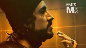 Documental sobre rap. Entrevista a más de 80 artistas importantes. Este  documental explora la historia de la cultura hip hop, cómo evolucionó el  rap para convertirse en una gran voz cultural y