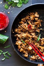 Gyros is a greek dish that typically uses meat, but this aubergine and chickpea version is a great vegan twist. 28 Meatless Dairy Free Recipes For Every Night In February