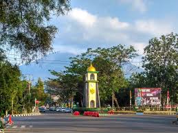 Dengan biaya yang cukup murah tersebut, tak heran jika tempat ini menjadi wisata andalan untuk keluarga saat liburan. Tijet Masuk Kadu Enggang Candi Cangkuang Garut Tiket Ragam Daya Tarik Februari 2021 Travelspromo Sebelum Membahas Harga Tiket Masuknya Kami Ingin Anda Mengetahui Terlebih Dahulu Mengenai Objek Wisata Kolam Rengan