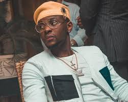 Listen to 2019 afrobeat nonstop 2 mellow vibes ft bensoul, kizz daniel, nyashinski, sautisol by dj mochi baybee for free. Kizz Daniel Latest Songs Music Videos News Biography 2021 Notjustok