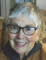 Jane Dooley's Instagram, Twitter & Facebook