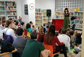 Objeto directo y objeto indirecto. Bibliocontes A Casa Los Cuentos En Directo De Las Bibliotecas Municipales De Valencia