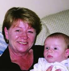 Lynda Mays's Instagram, Twitter & Facebook