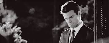 Share the best gifs now >>>. 86 Images About Elijah Mikaelson Gif On We Heart It See More About The Originals Gif And Elijah Mikaelson