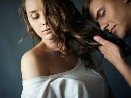 In this episode of ask style girlfriend, megan talks about longer locks for men. Why Do Guys Like Long Hair 7 Possible Reasons Her Norm