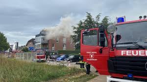 Vor einem jahr stürzte eine boeing 737 max kurz nach dem start in äthiopien ab. Flugzeugabsturz In Wesel Identitat Der Opfer Steht Fest Rheinland Nachrichten Wdr