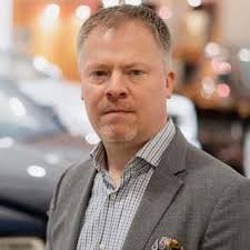 Manhattan Motorcars CEO And Leadership: Executives and Demographics