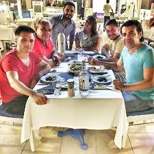 Dizi oyuncusu savaş özdemir hayatı. Eskiya Hukumdar Olamaz Dizisinde Basrol Oyuncusu Savas Ozdemir Abimizin Hayirli Olsun Ziyaretind Bilde Av Blue S Aslihan I Marmaris Tripadvisor