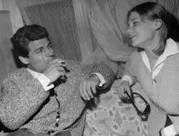 23 kasım 1935) macar oyuncu.1 1956 yılından bu yana 120'den fazla filmde rol almıştır. Fooldal Gyori Szalon