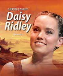 Daisy Ridley (A Beacon Biography): Orr, Nicole: 9781624692604: Amazon.com:  Books