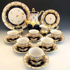 B Form Meissen Coffeeservice Www Porzellan Porcelain De Meissenporzellan Meissen Porcelain Meissenporcelain Coffeeservi Meissen Porcelain Cup Porcelain