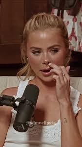 Faith Barrow's Instagram, Twitter & Facebook