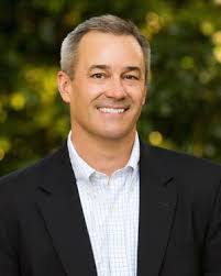 Andrew Casey's Instagram, Twitter & Facebook