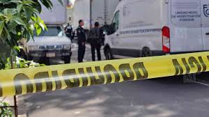 Polic&iacute;as de CDMX frustran asalto en colonia Ju&aacute;rez: muere un asaltante-  Grupo Milenio