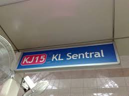 This video starts at kl sentral main stairs and heading towards the mrt walkway (beside mcdonalds). File Kl Sentral Lrt Station 1 Jpg Wikipedia