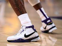 Kicksstalker Lebron Wears Kobe Sneakers For A Change As Tribute Inquirer Sports