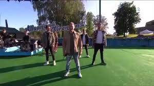 Allsång på skansen sänds under sommaren 2020 på tisdagar i svt1 kl. A1 Allsang Pa Grensen 2019 Facebook