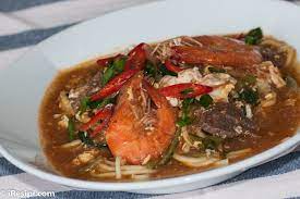 Kalau singah ke bandar muar , tak pekena mee bandung, memang tidak lengkaplah kedatangan. Resepi Mee Bandung Muar