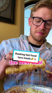 Let’s taco ‘bout the best combo meal you can score for a great price! 🌮🥤  #fastfood #tacotime #fooddeals #combomeals #tacobell #elpolloloco  #rancheritos #caferio #elbeto