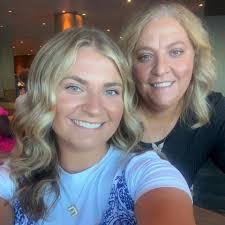 Kelsey Ervin (@kelsey.ward.127) • Facebook, Connect with friends