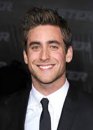 Oliver Jackson-Cohen Photos Photos: Premiere Of CBS Films' "Faster" -  Arrivals | Oliver jackson cohen, Jackson, Oliver