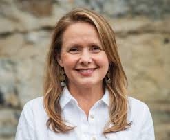 Incumbents and Challengers Offer Sharply Different Views of County  Performance