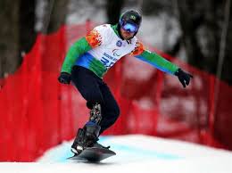 Bibian mentel won op de paralympische winterspelen 2014 in sotsji goud op het onderdeel snowboardcross. Bibian Mentel And Evan Strong Win Gold In First Ever Paralympic Snowboard Event Whitelines Snowboarding Snowboard Sochi Paralympic Games
