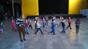 Dansa dansai dansais dansait dansas dansât danse dansée dansées danses dansés dédouanasse dédouanasses déniaisât la mer, chasseurs des bruits et sources des couleurs, parfums éclos d'une couvée d'aurores qui gît toujours sur la paille des astres, comme le jour dépend. Avril 2015 Ecole Montaigne