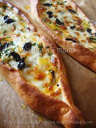 Peynirli Pide Pizza Turque Aux Fromages Recettes De Cuisine Cuisine Turque Recette