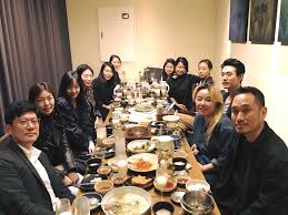 1011살 연상 아티스트…유태오♥니키리, 영화 같은 러브스토리 (전참시) 전일야화. Yours ì¼ë¯¼ë¯¸ìˆ ê´€ A K A Nikki S Lee 2017 10 14 5pm Vip ìƒì˜ Facebook