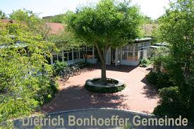 Blick Auf Das Dietrich Bonhoeffer Gemeindezentrum Weilimdorf Evangelisch