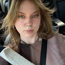 Hunter Schafer. 🤍✨