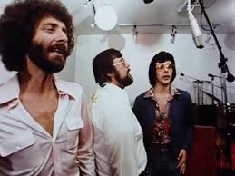 Frankie Valli The Four Seasons Who Loves You Official Music Video Youtube In 2020 Frankie Valli Music Videos Youtube Videos Music