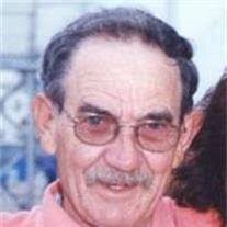 Earl Puckett's Instagram, Twitter & Facebook