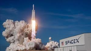 Agad na isinasalin ng libreng serbisyo ng google ang mga salita, parirala, at web page sa mahigit 100 pang wika mula sa english. Astronot Nasa Dan Spacex Tiba Di Stasiun Luar Angkasa Republika Online