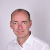 200+ perfiles de «Prangnell»