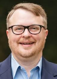 Matt Queen's Instagram, Twitter & Facebook