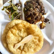 The dish is also very popular in pakistan as a breakfast meal. 25 Best Places For Chole Bhature In Delhi So Delhi