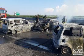 Assalto al portavalori in a1, colpo fallito e code infinite. Assalto A Portavalori Sulla A 14 Cerignola Canosa Di Puglia